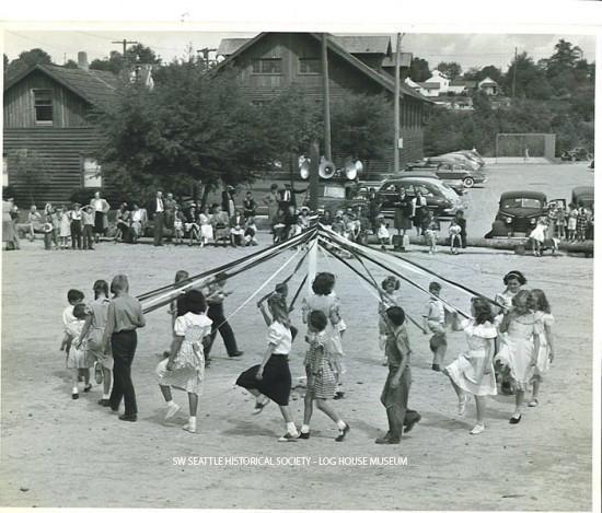 White Center playground dedication, May 22, 1949 SWSHS #2005.1.296