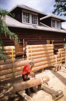 loghouse museum construction